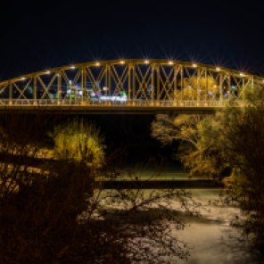 Título: Noche sobre el Puente de Hierro, Autor: